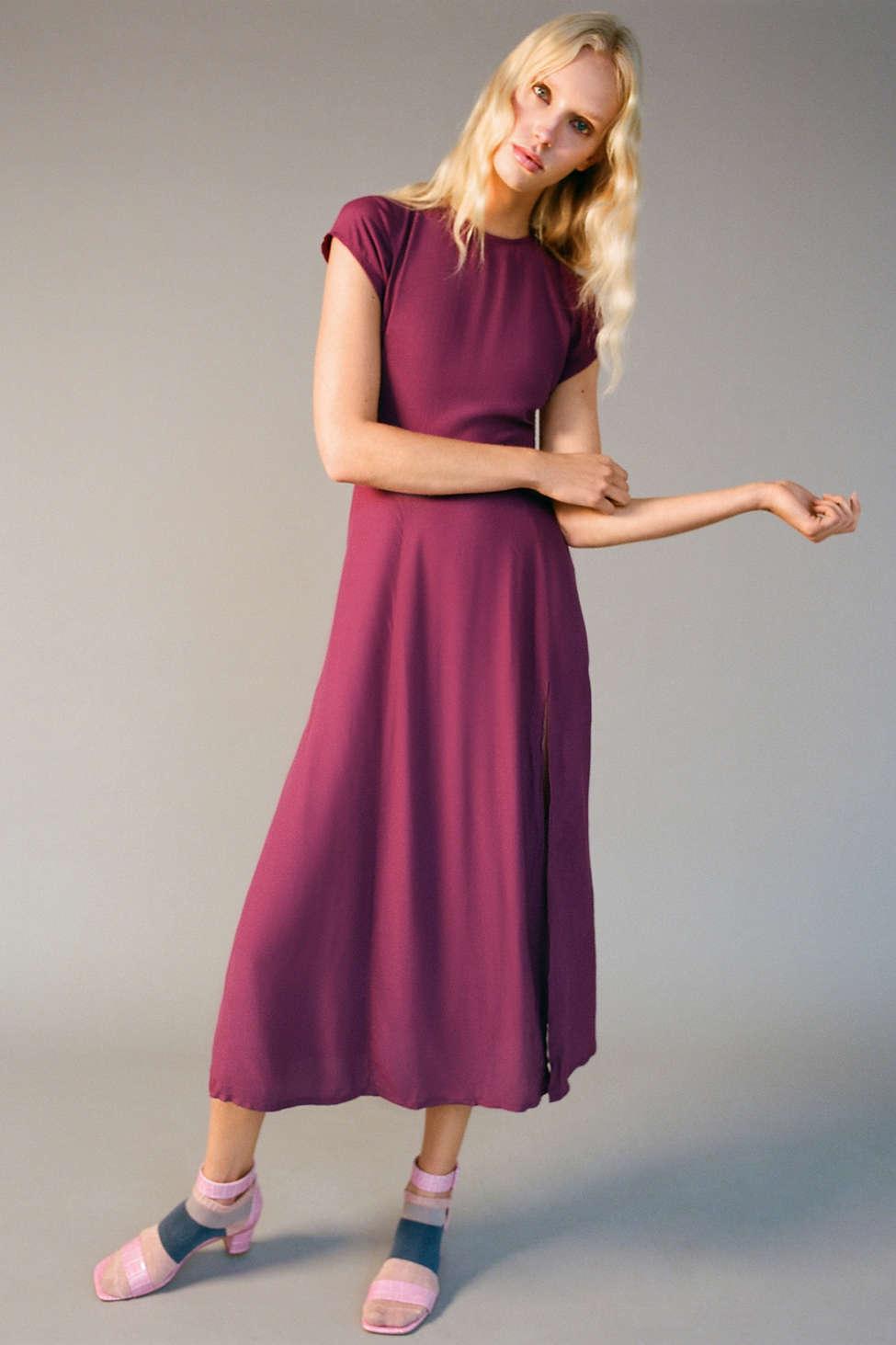 Urban Outfitters Uo Lindsey Cap-sleeve Side-slit Midi Dress in Purple