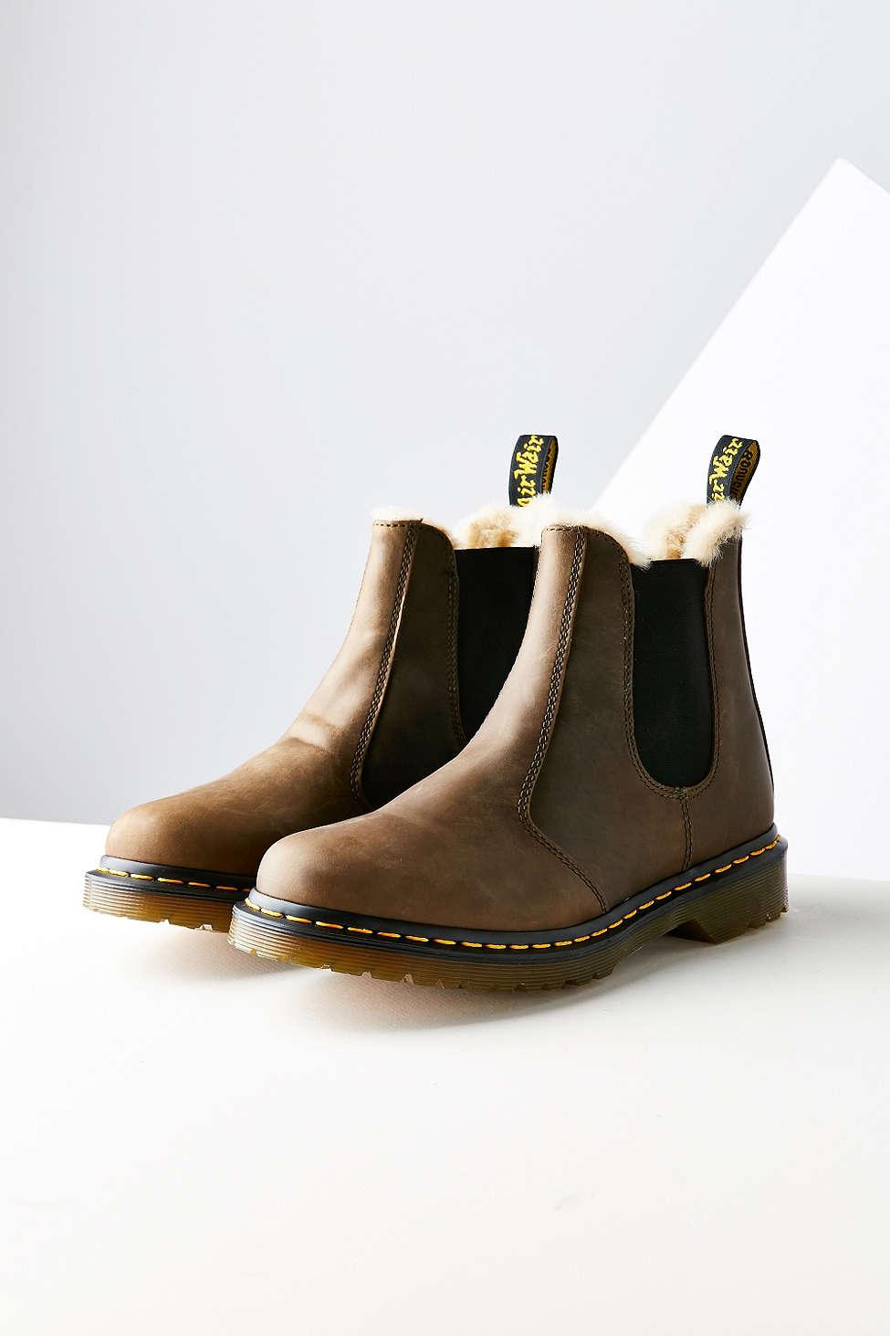 black leonore fur lined chelsea boots