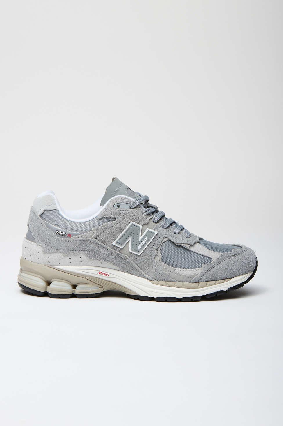 New Balance 2002r Protection Pack Sneaker in White for Men | Lyst