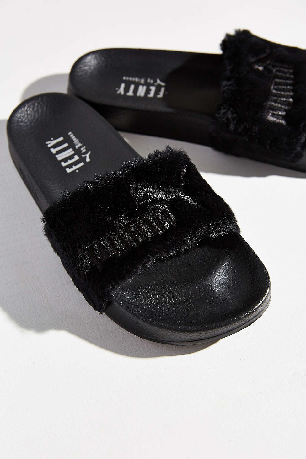 PUMA Rihanna Leadcat Fenty Faux-Fur Slide in Black | Lyst