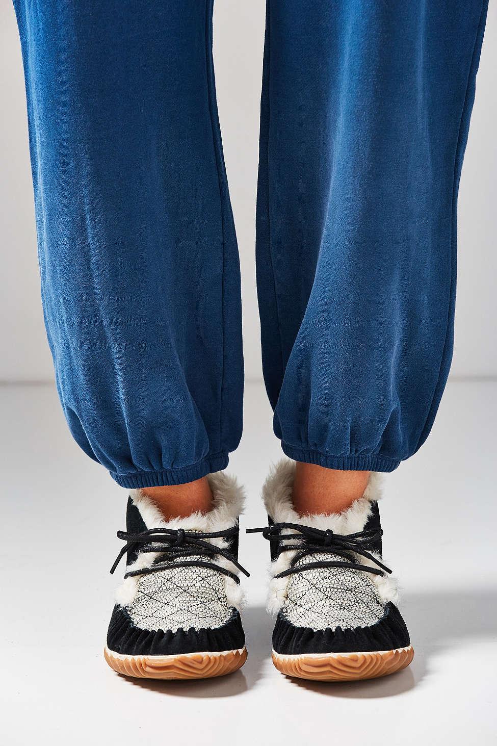 Sorel out and about moccasin Clearance