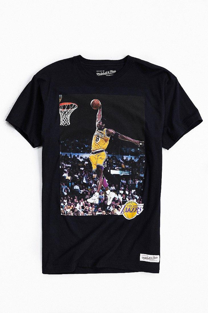 Mitchell & Ness Mens Black Kobe Bryant Los Angeles Lakers T shirt Size S