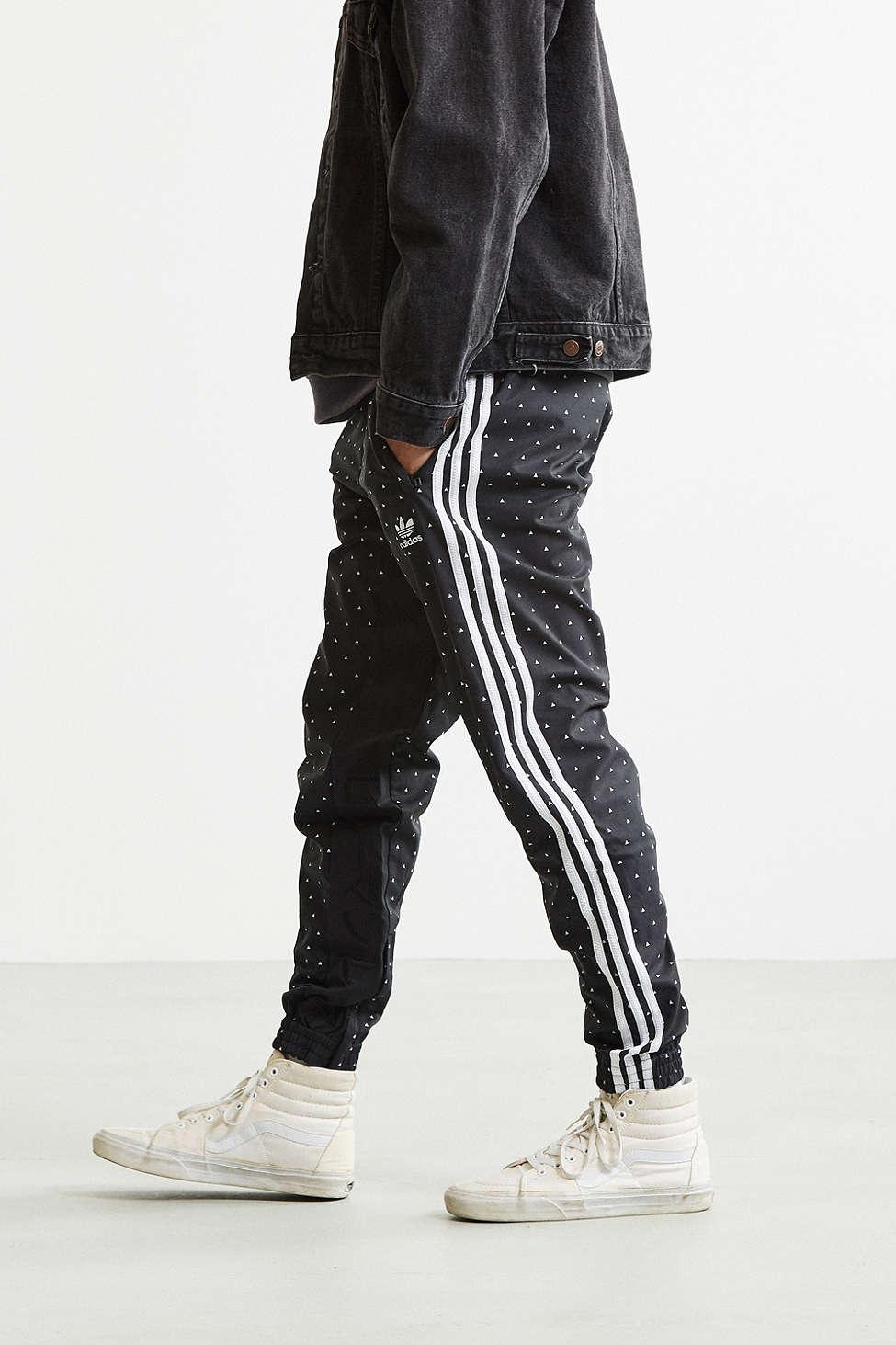 adidas Originals Synthetic X Pharrell Williams Carrot Fit Track Pant in  Black for Men | Lyst