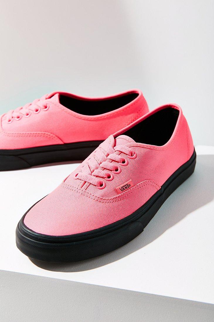 Vans Black Sole Authentic Sneaker in Pink | Lyst