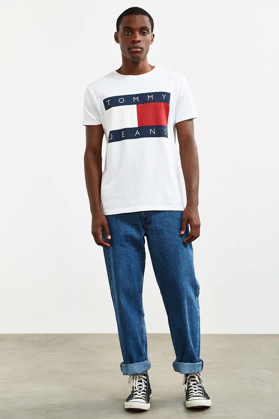 Tommy Hilfiger Tommy Jeans For Uo '90s Logo Tee in White for Men | Lyst