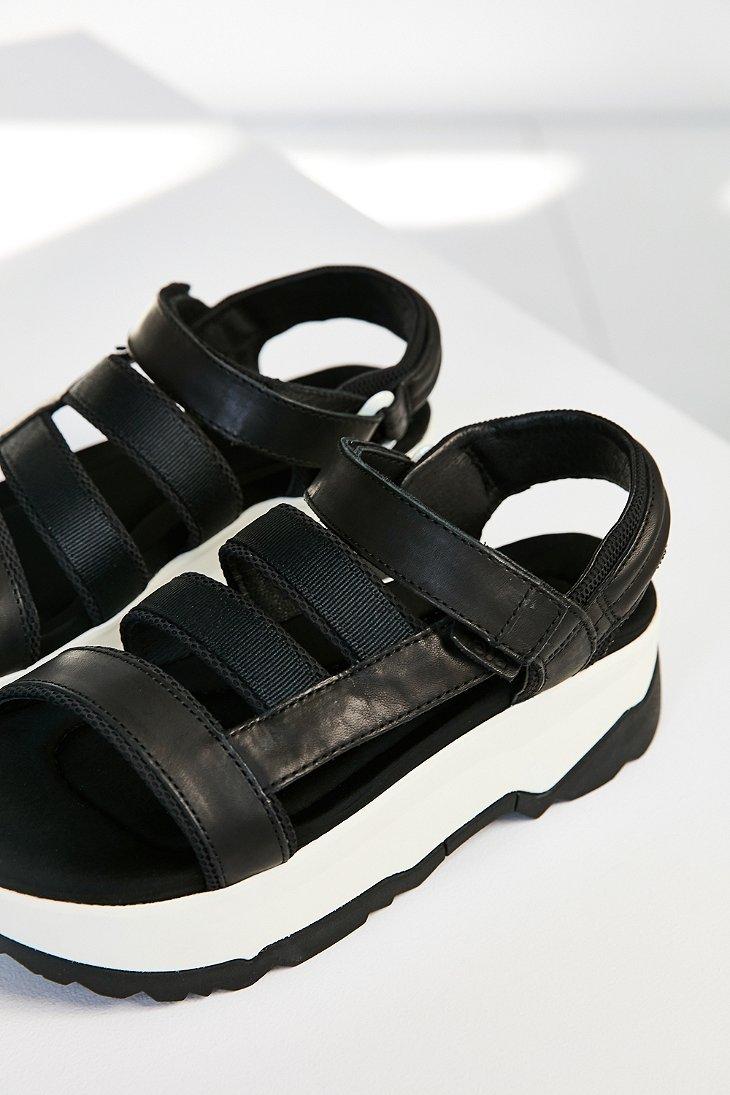 Teva Leather Zamora Platform Sandal in Black | Lyst
