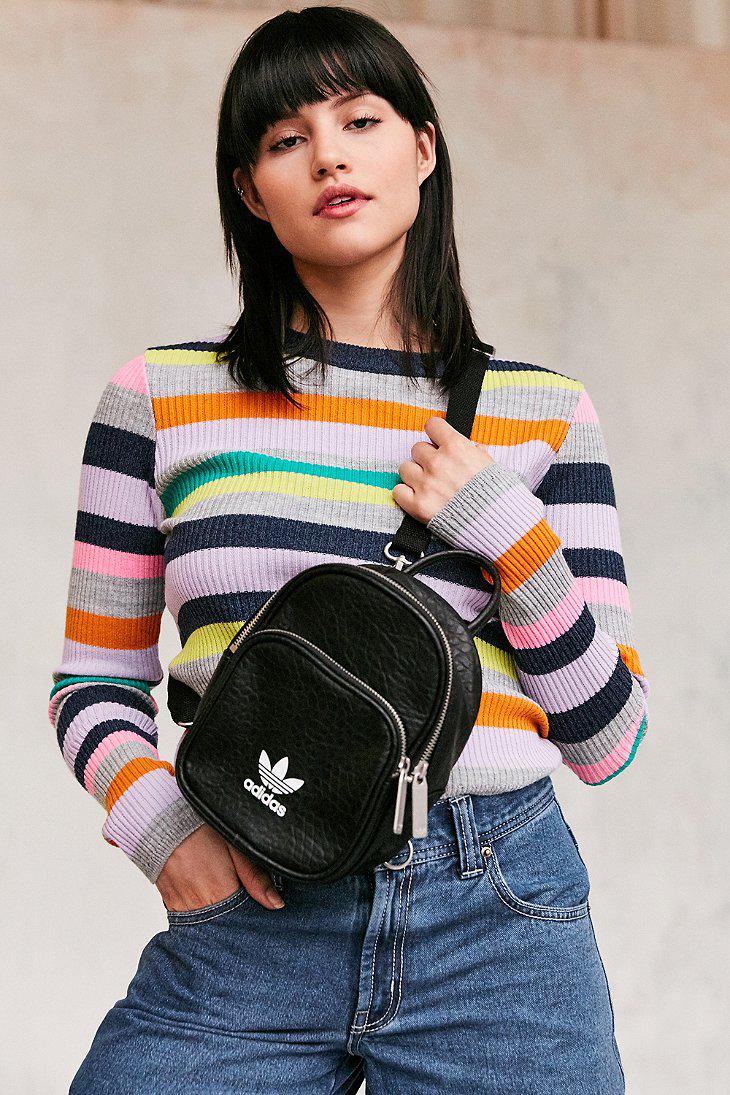 adidas originals classic mini backpack