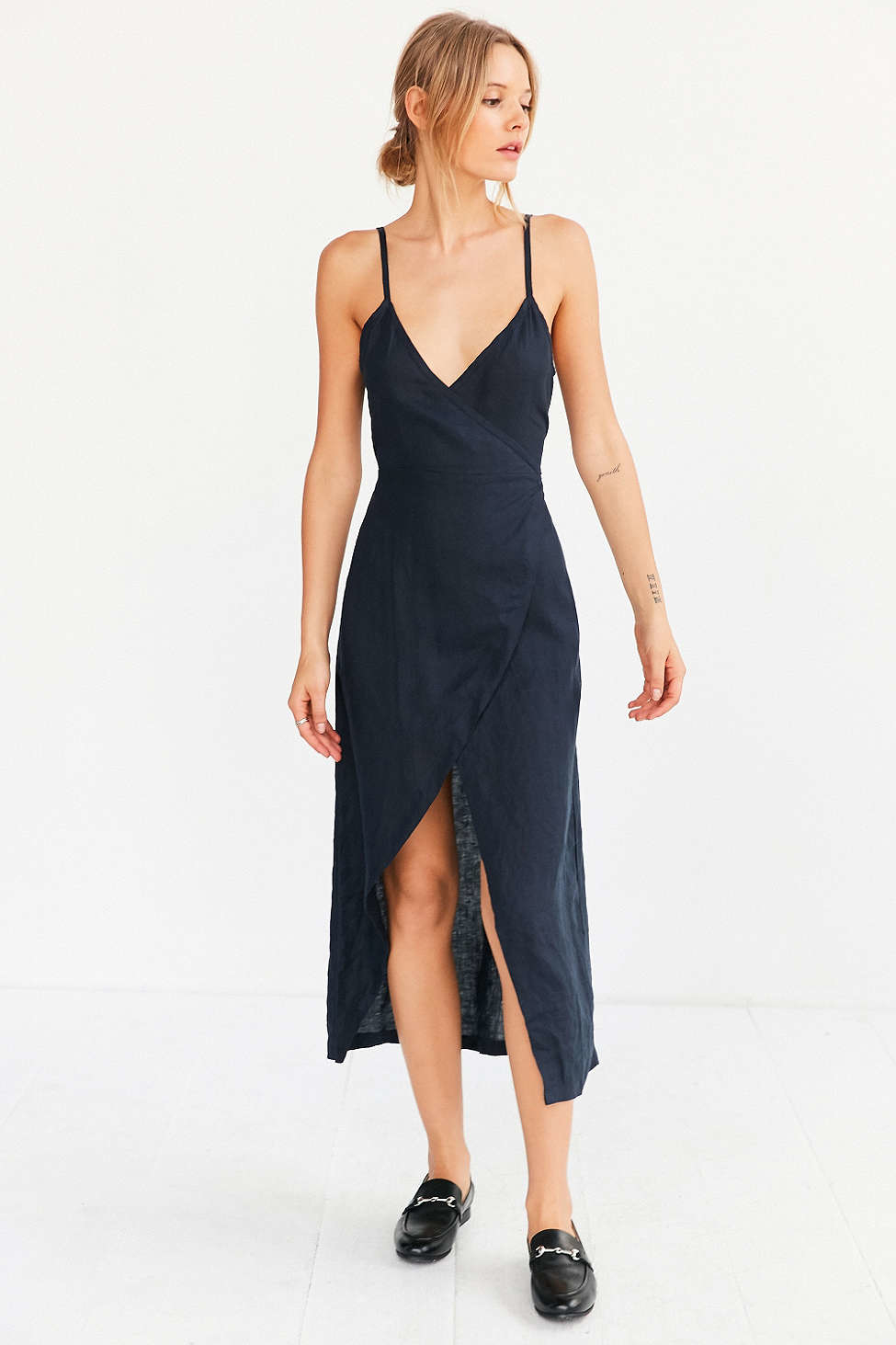 sir the label wrap dress