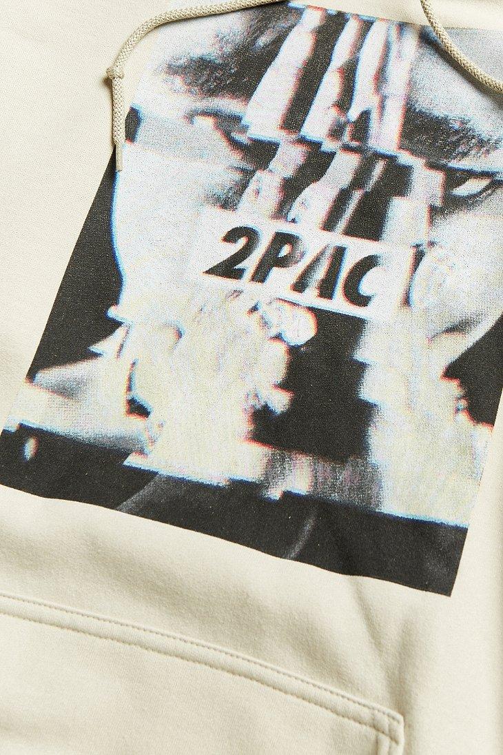 2pac urban outfitters
