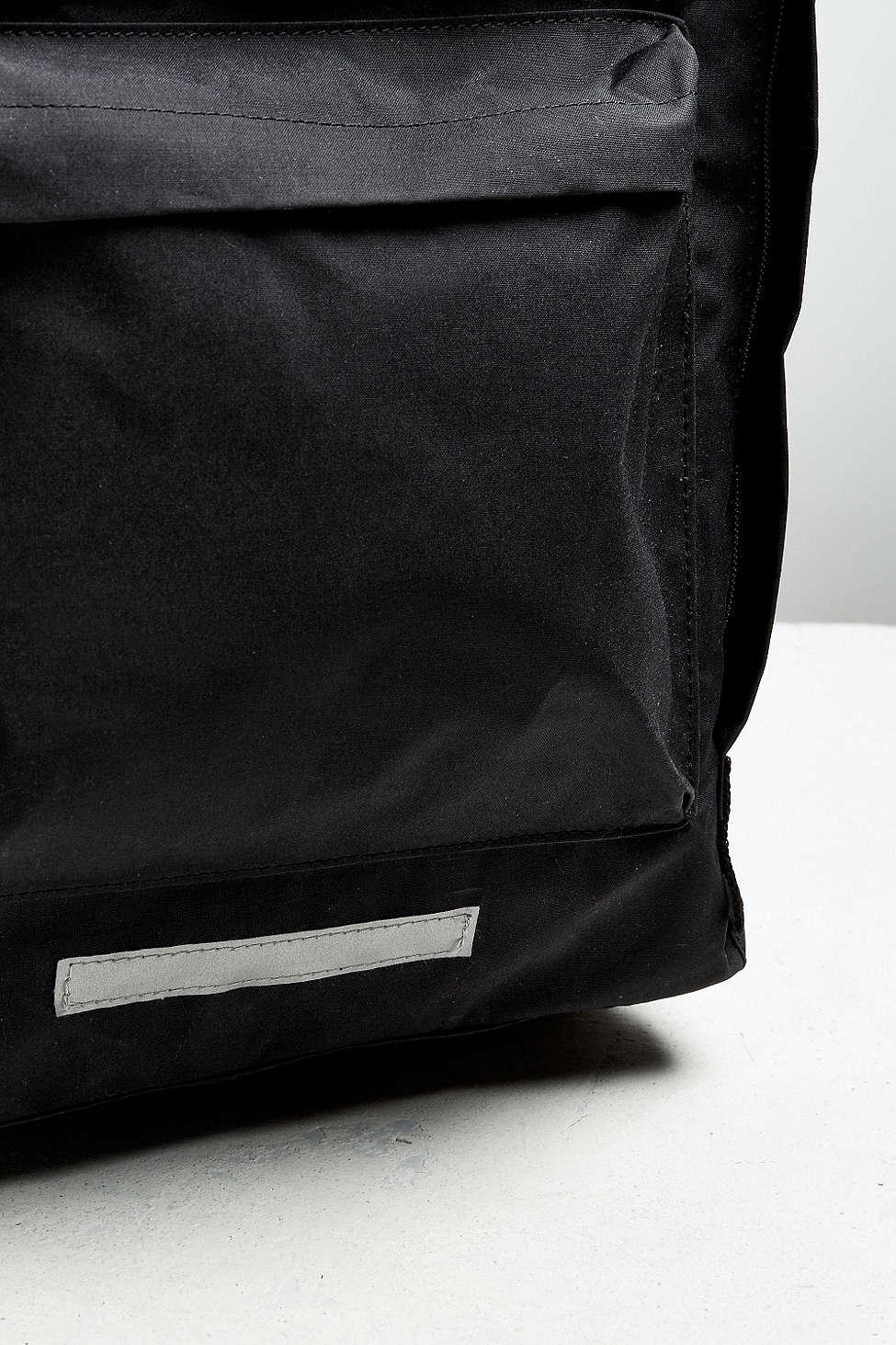Fjallraven Maxi Kanken Backpack in Black for Men | Lyst