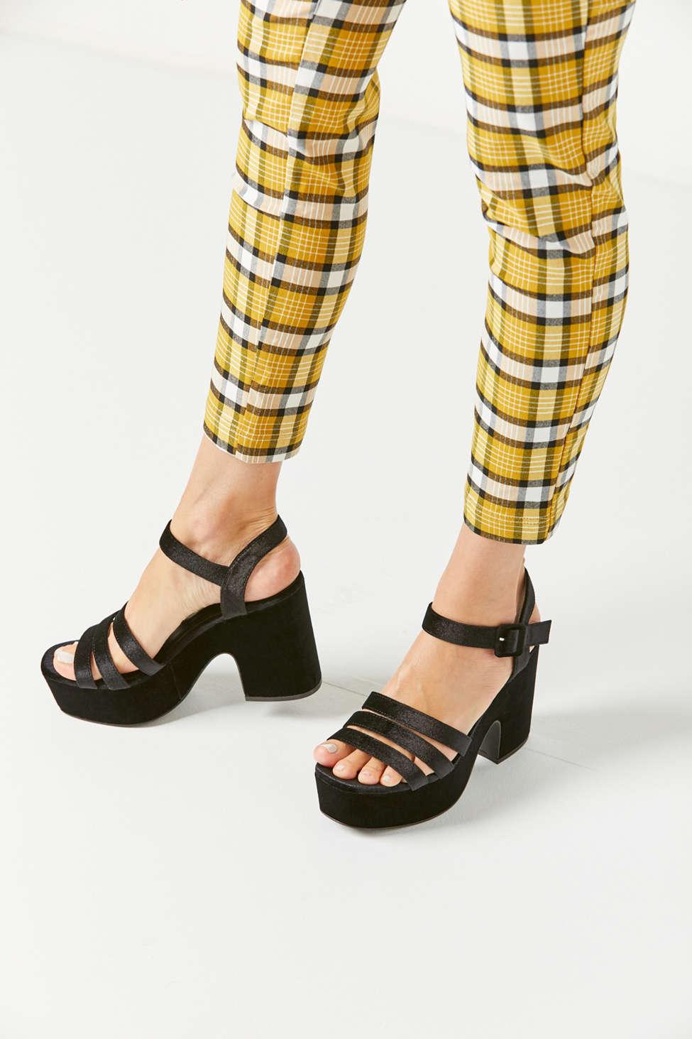 urban outfitters platform shoes