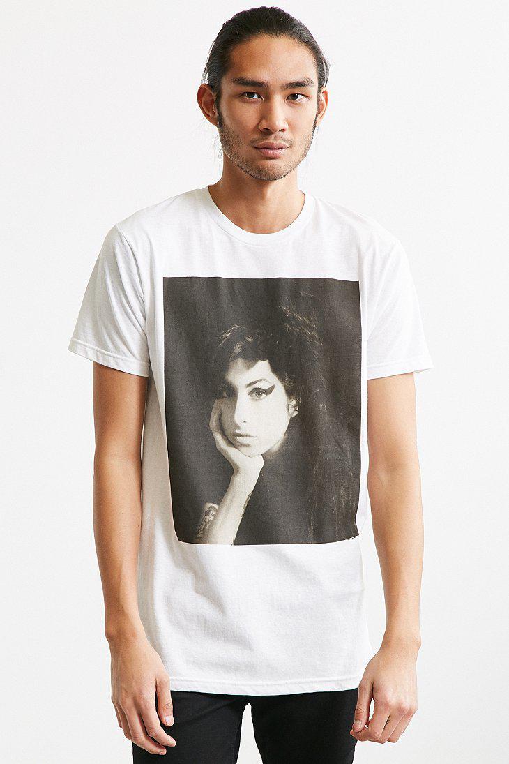 Urban Outfitters Amy Winehouse Photo Tee in White for Men | Lyst