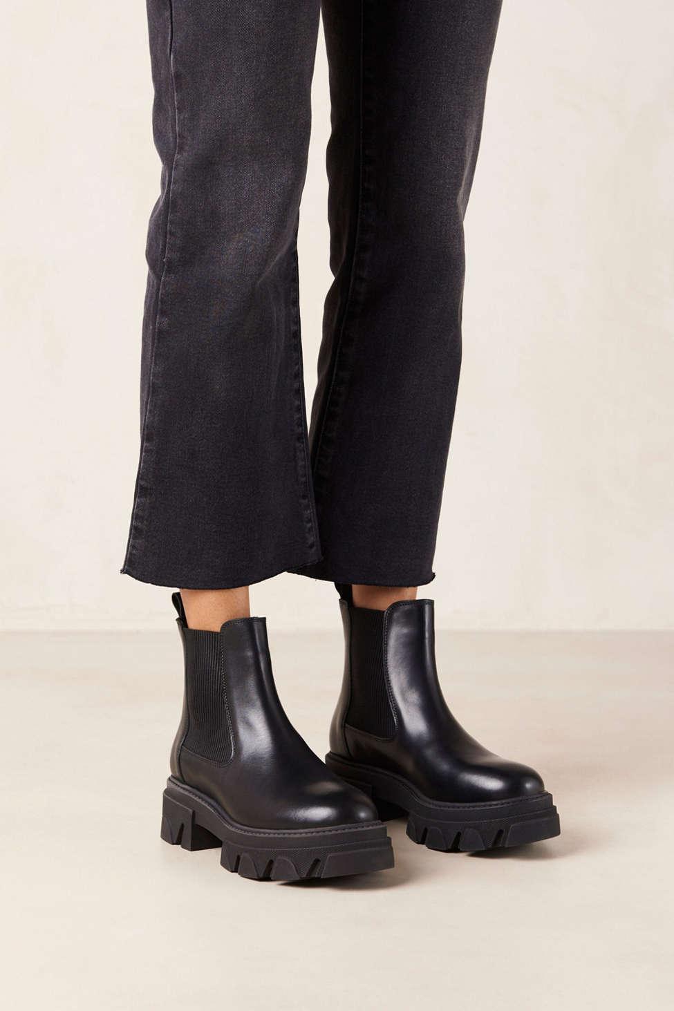 Alohas Berenice Leather Chelsea Boot In Black at Urban Outfitters