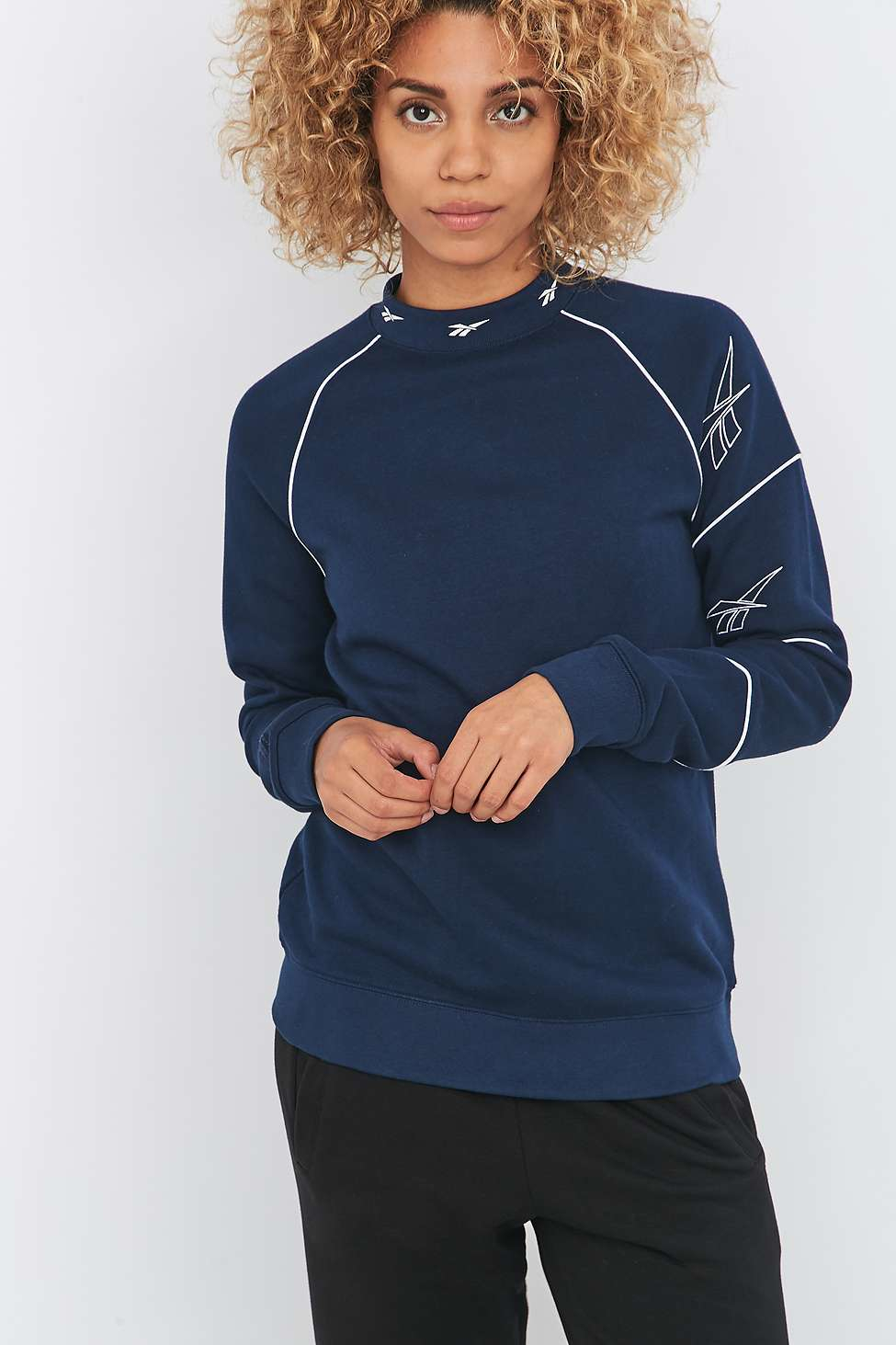 navy reebok sweatshirt