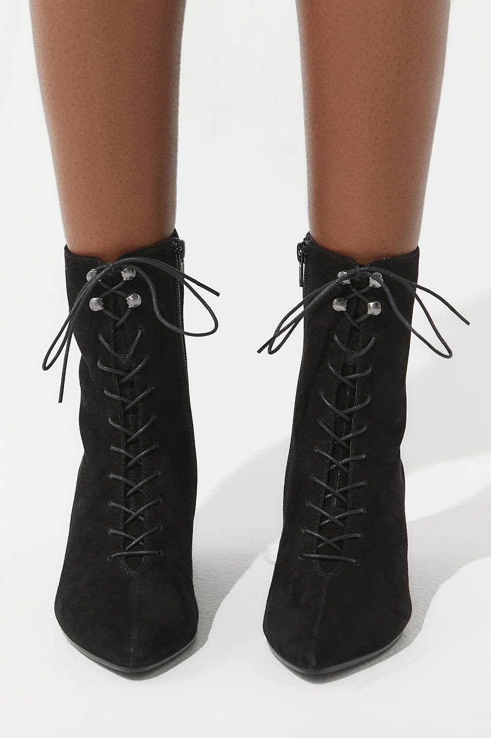 vagabond boots lace up