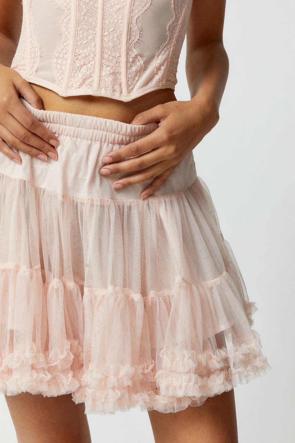 Flowy mini skirt urban outfitters hotsell