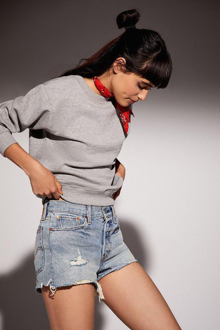 levi's frayed denim wedgie short