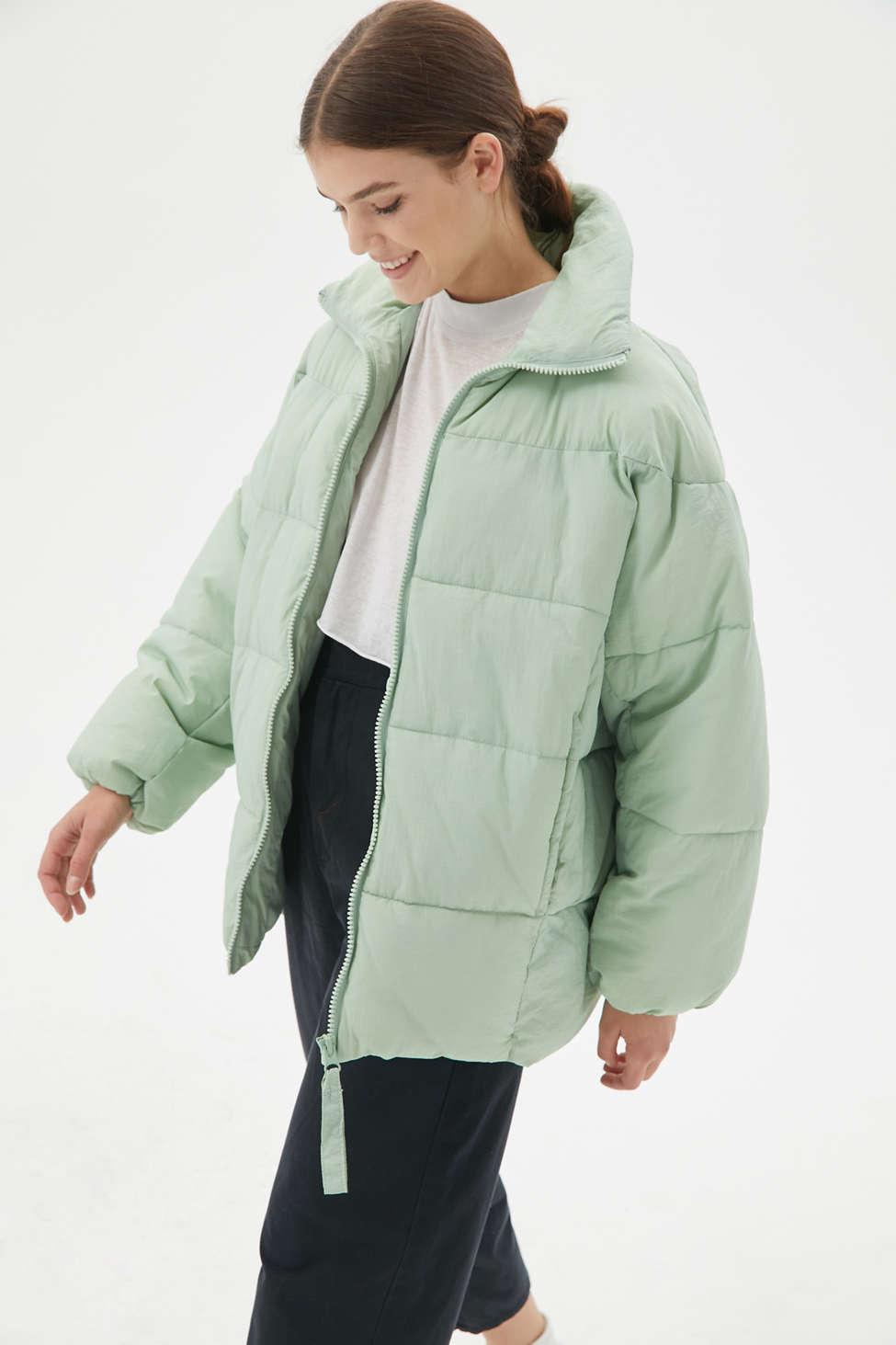 uo green puffer jacket
