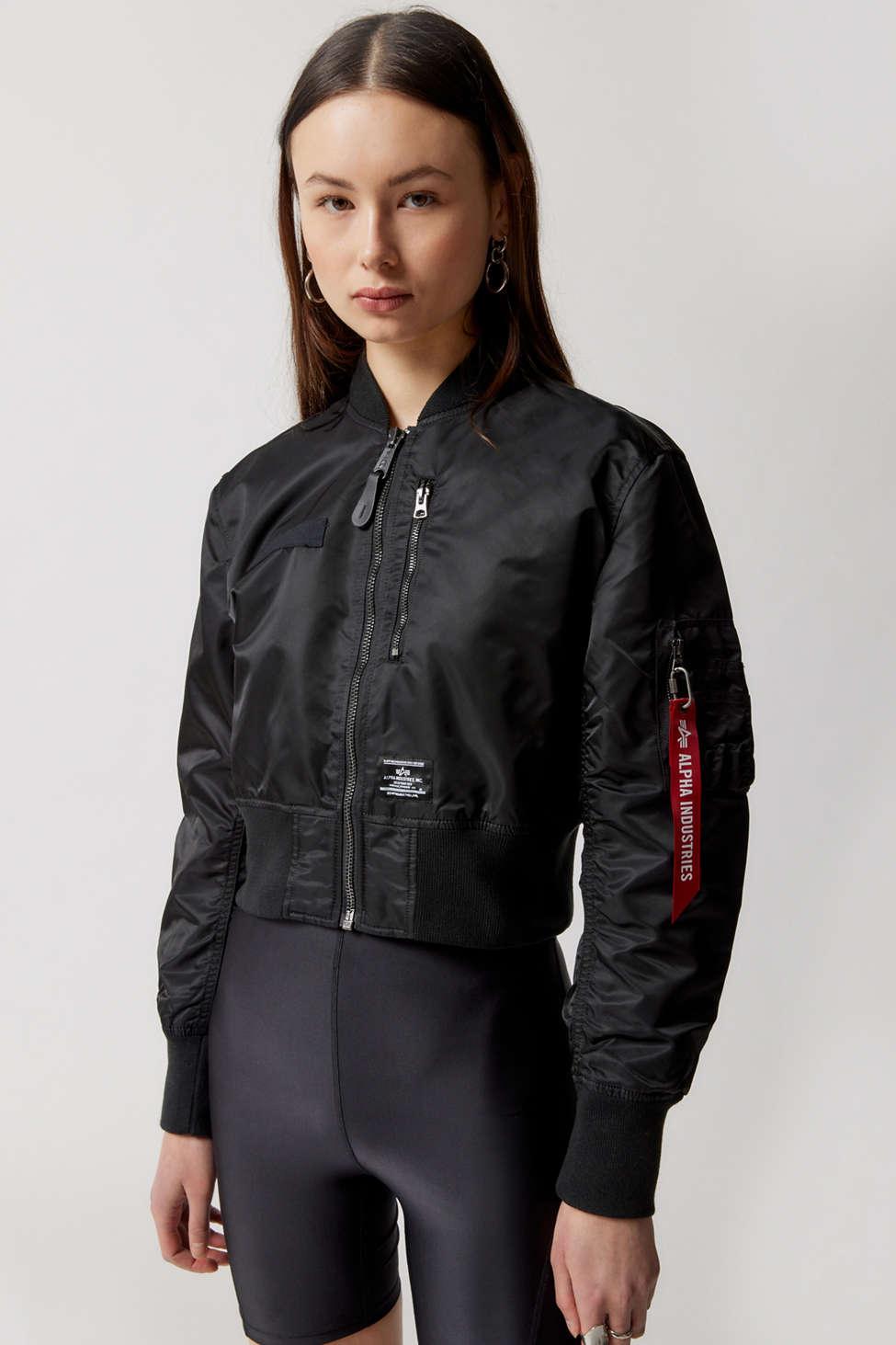 Alpha Industries L-2b Cropped Bomber Jacket in Black | Lyst