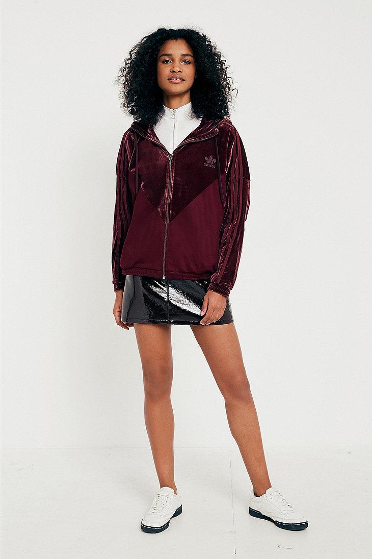 adidas superstar black and gold