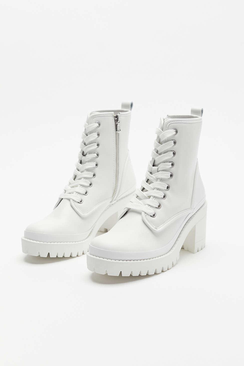 Steve Madden Bloomed Lace-up Boot in White - Lyst