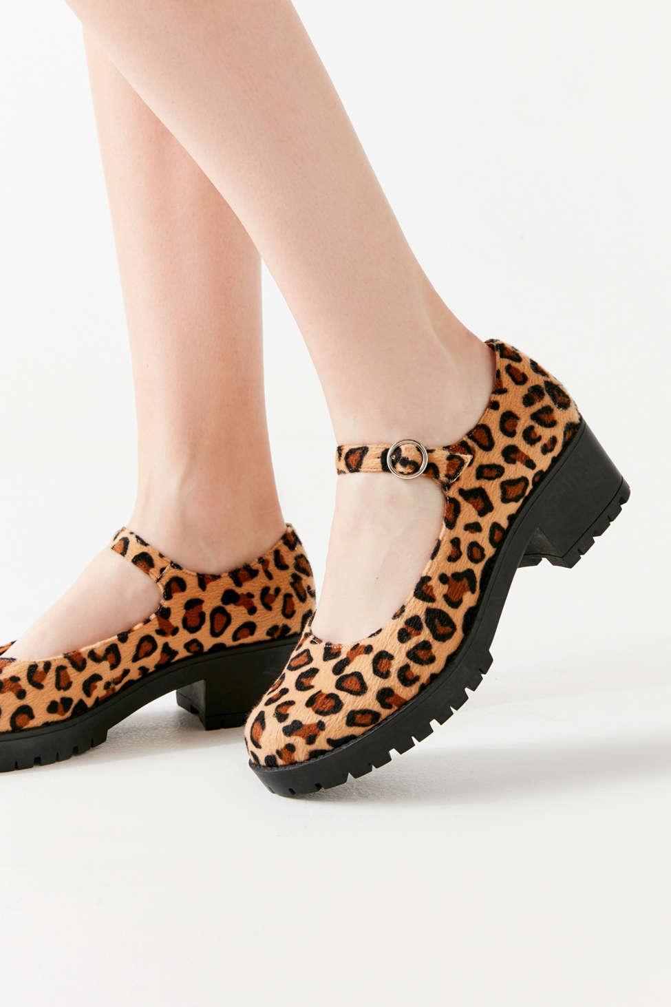 mary jane shoes urban outfitters