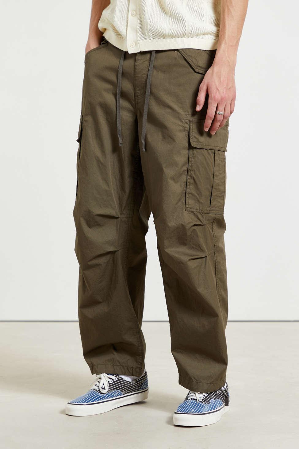 BDG Field Cargo Pant in Olive (Green 