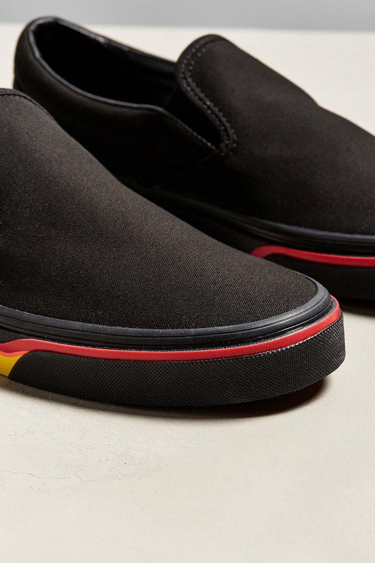 vans flame wall slip on
