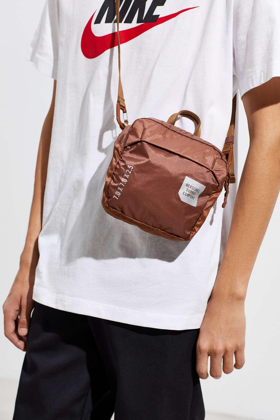 herschel sling pack