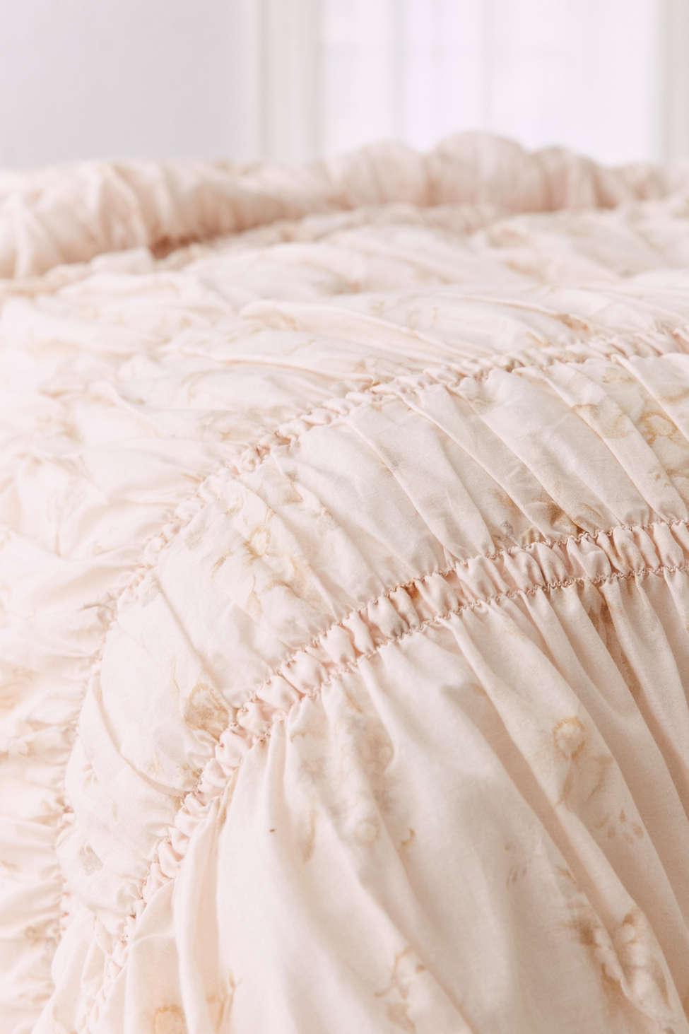 Urban Outfitters Cotton Rita Floral Ruffle Comforter In Pink For