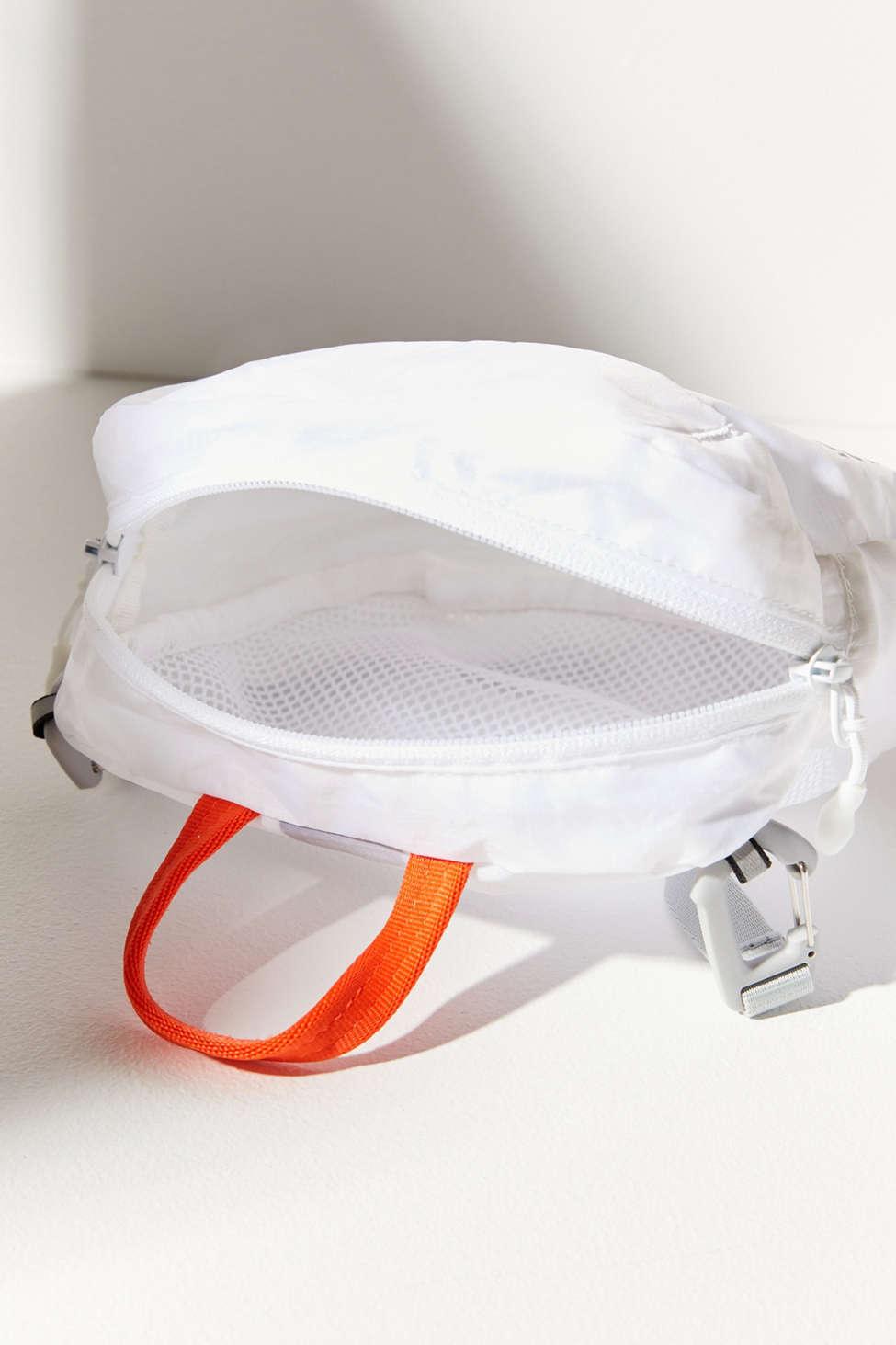 ultralight crossbody herschel