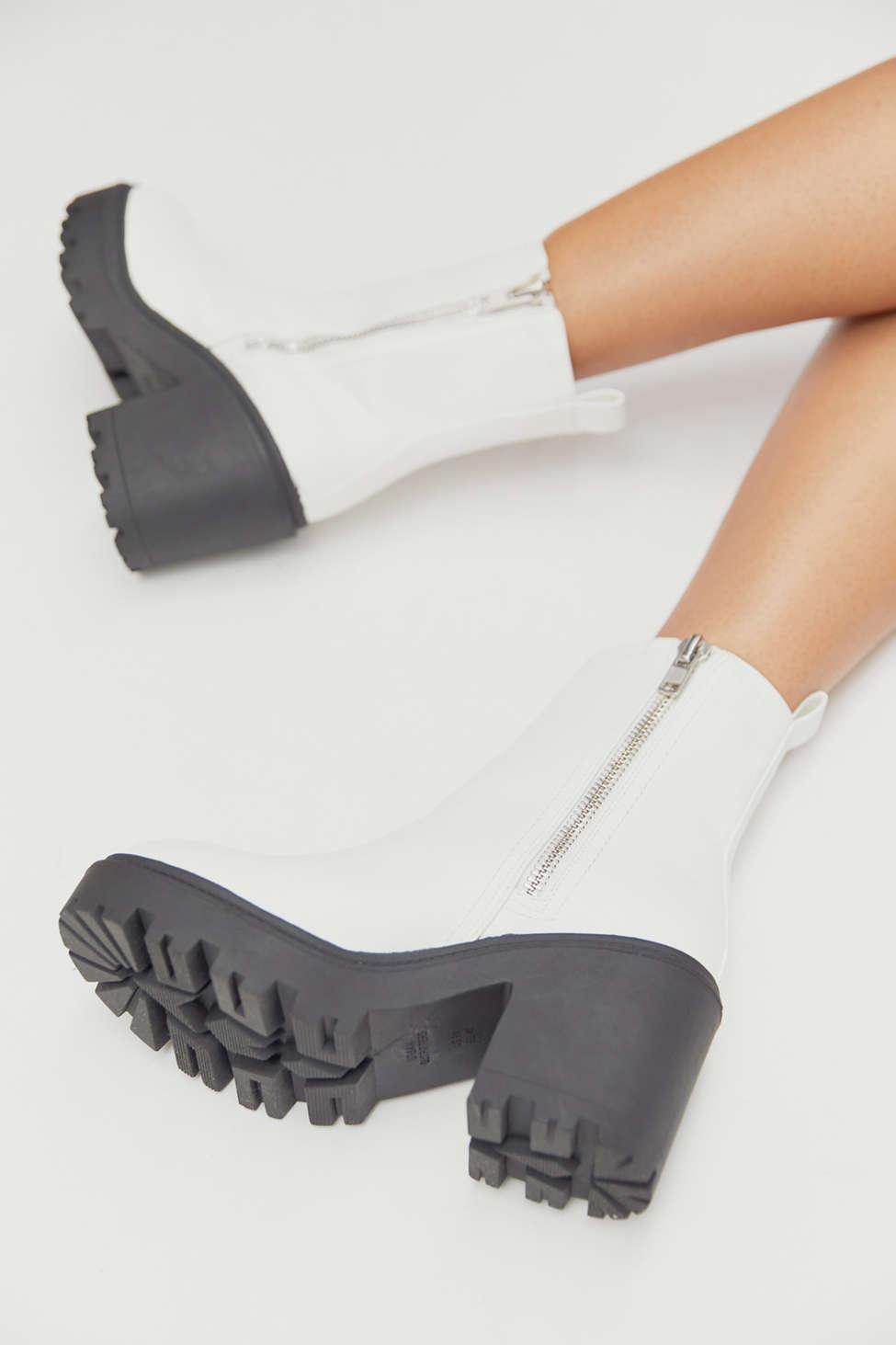 White boots top urban outfitters