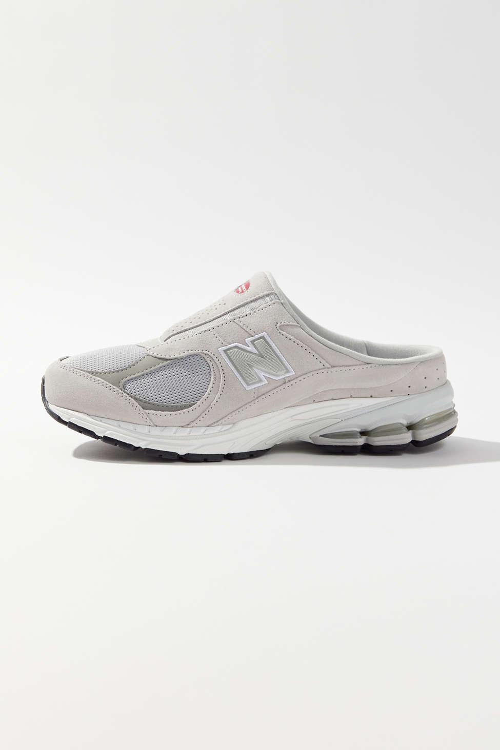 New Balance 2002rm Sneaker Mule in Gray | Lyst