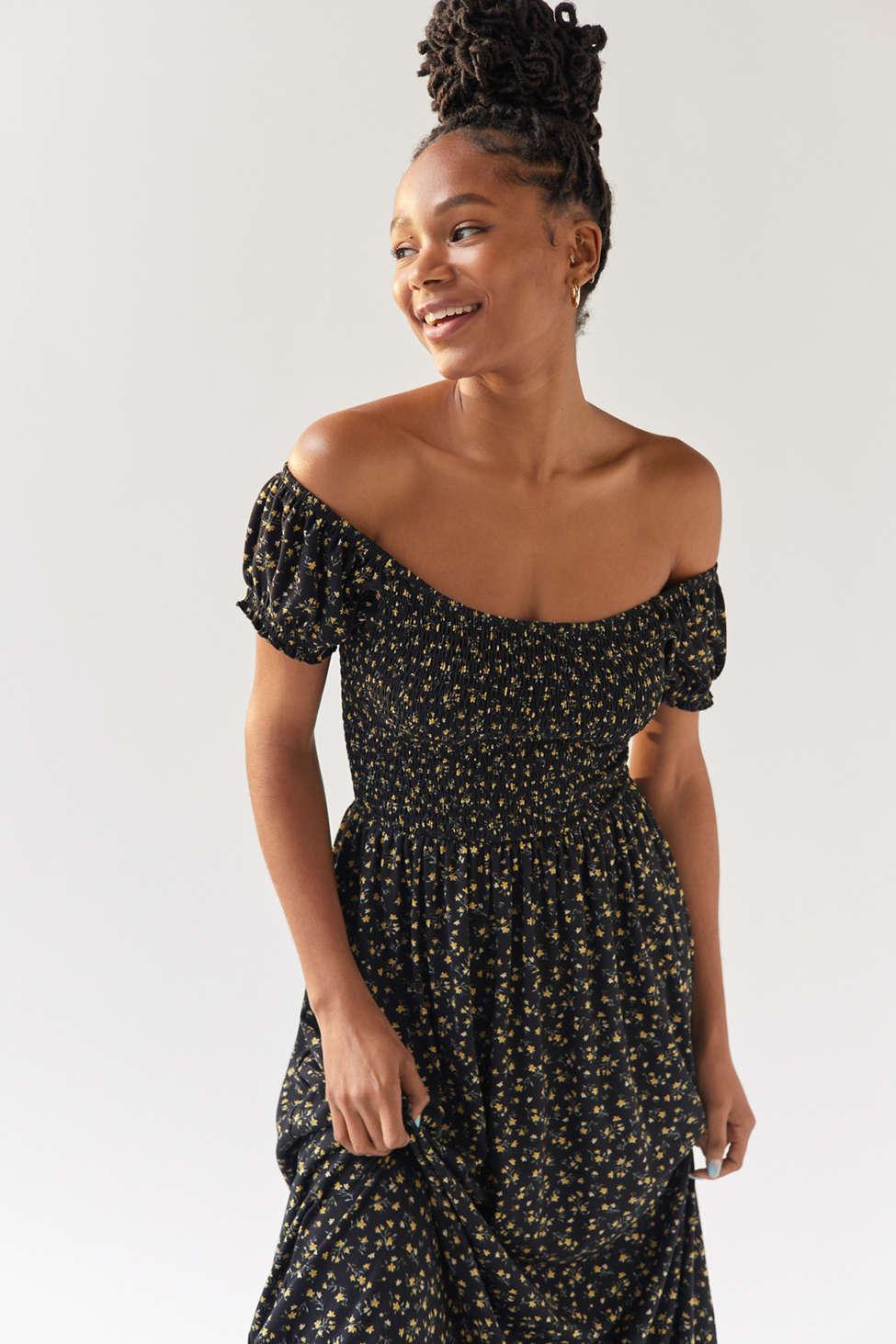 Urban Outfitters Uo Tessie Puff Sleeve Midi Dress in Black | Lyst