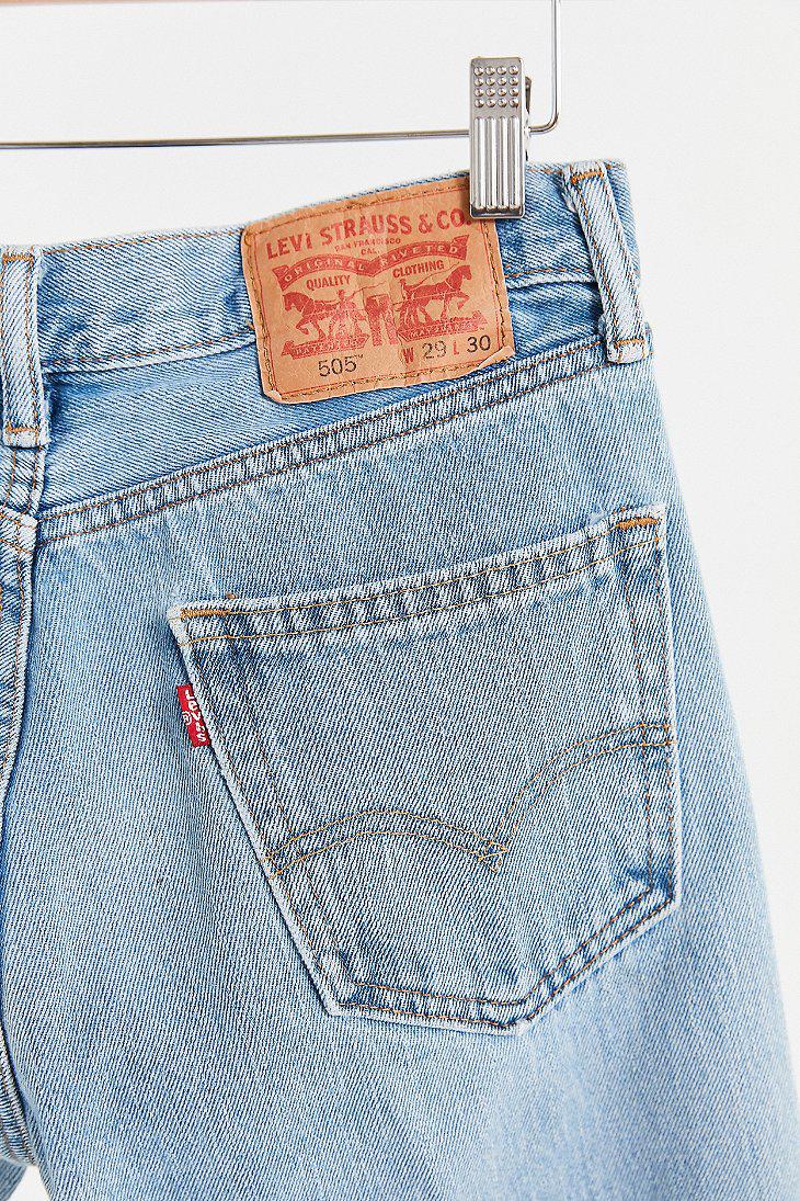 urban outfitters levis jeans