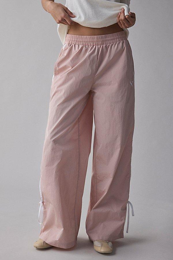 【PUMA】 W T7 MODERNDELIGHT TRACKPANTS ROSE QUARTZ 国内発送 PUMA T7 MODERN DELIGHT TRACK PANTS ROSE QUARTZ（プーマ T7