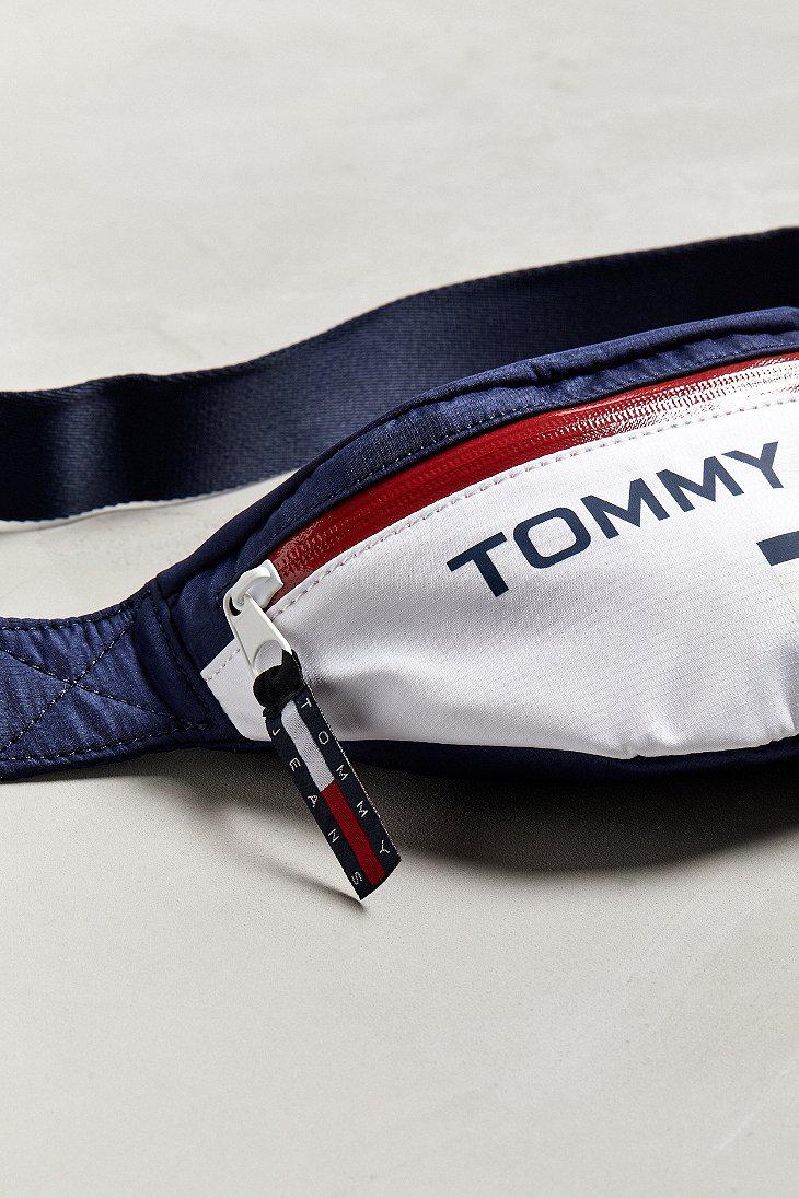 tommy jeans sling bag