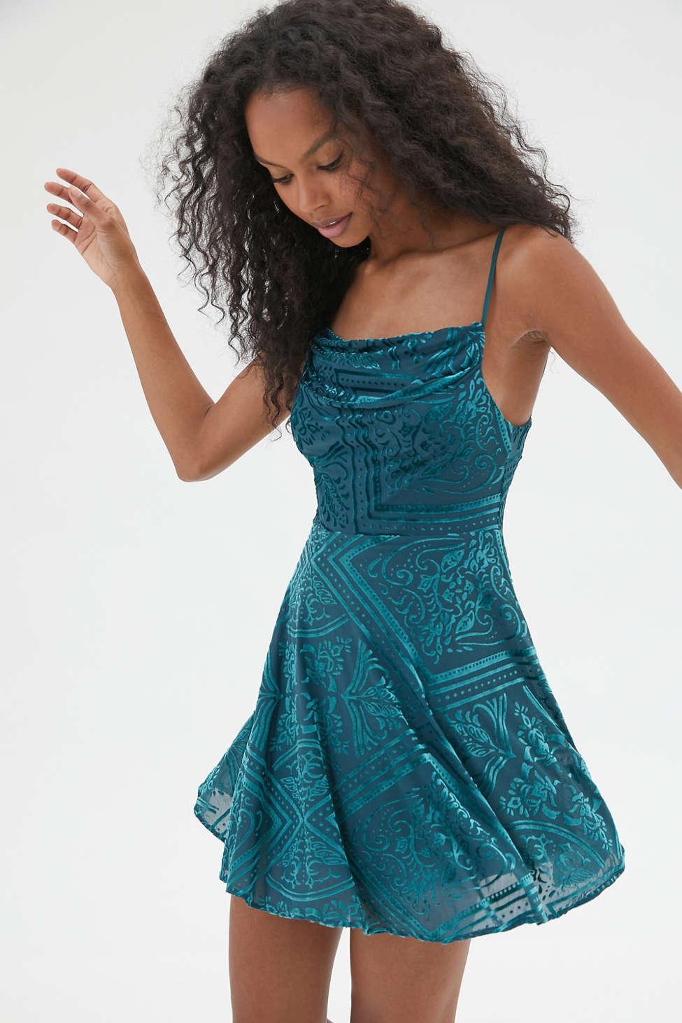 urban outfitters velvet dress