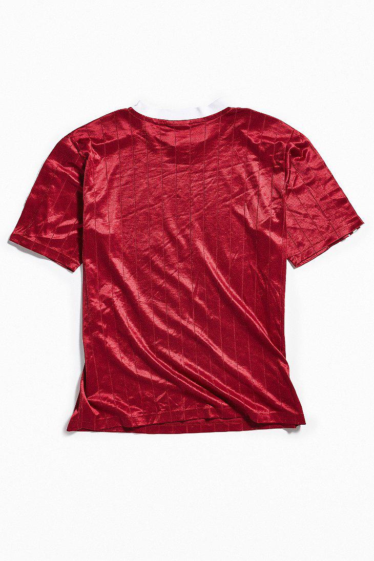 burgundy soccer jersey