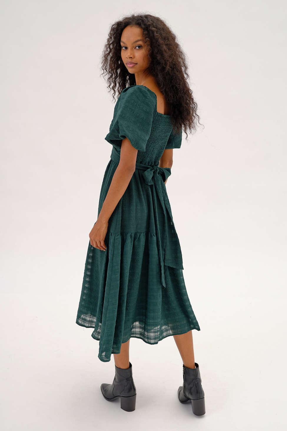 Astr Sonnet Puff Sleeve Midi Dress in 