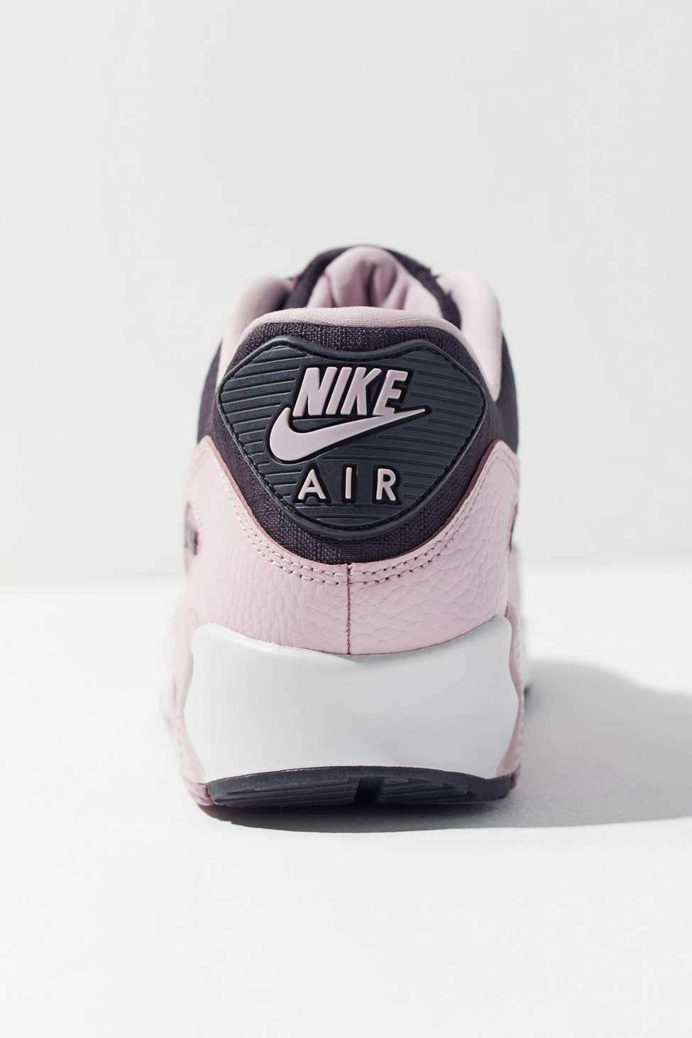 nike air max 90 baby pink sneaker
