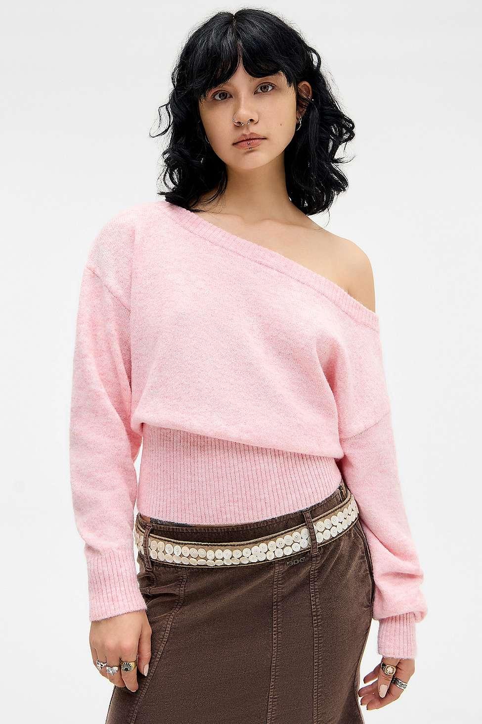 urban-outfitters-designer-Pink