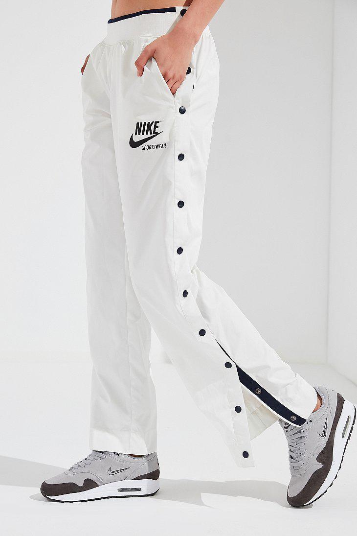 Nike Nike Sportswear Tear-away Track Pant in White | Lyst