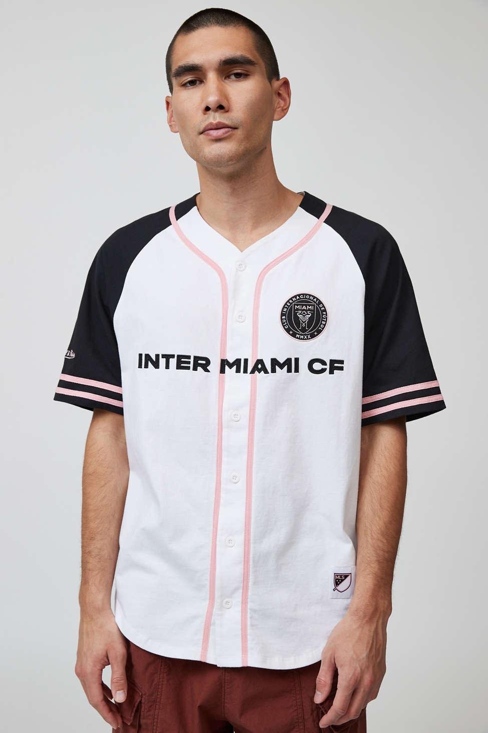 Mitchell & Ness Miami Fc Practice Day Tee in White for Men