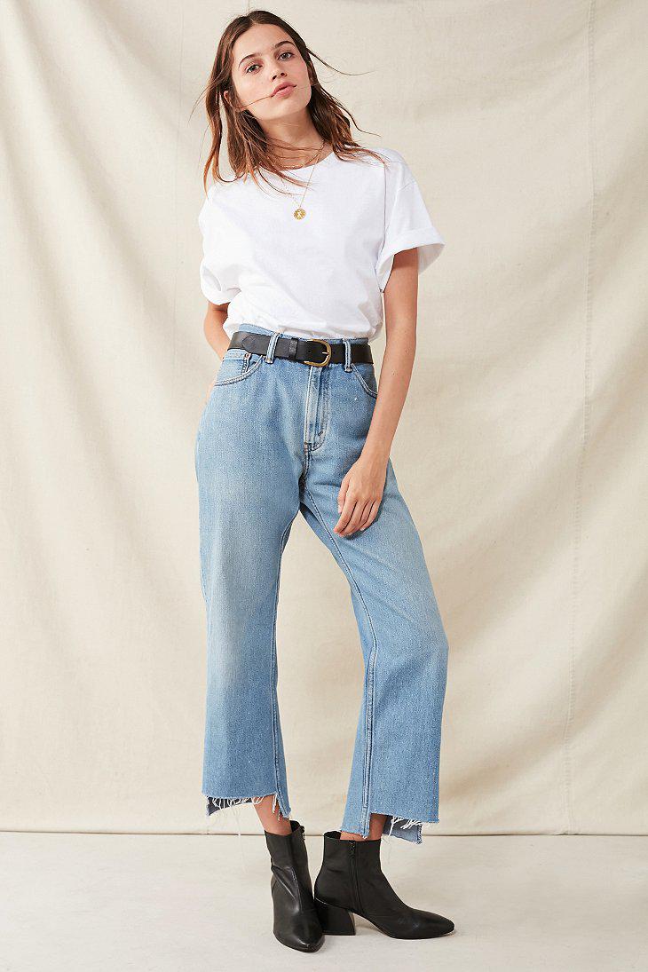 urban outfitters levis jeans