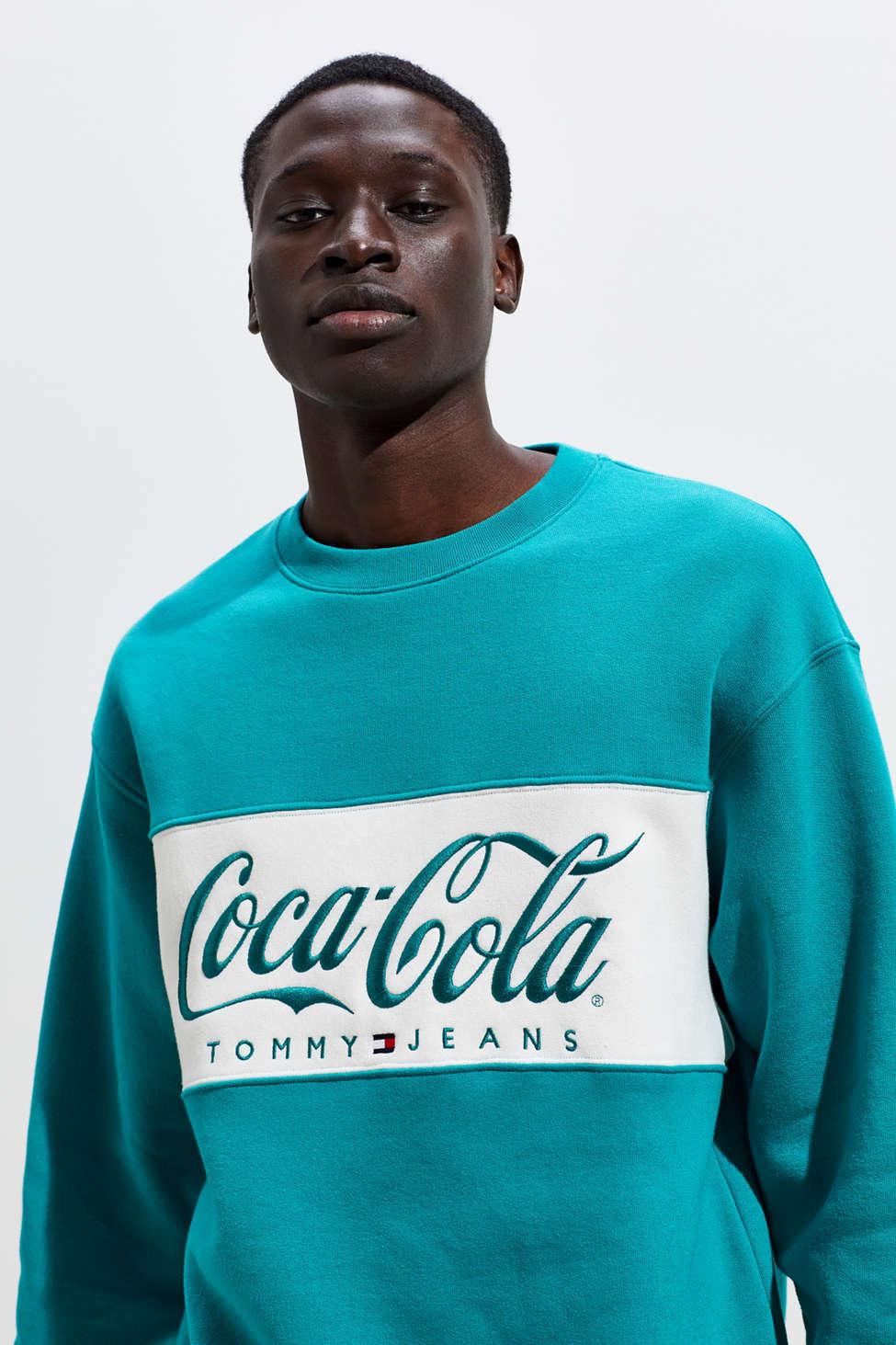 Bevidst Distribuere tilbage Tommy Hilfiger Denim X Coca-cola Colorblock Crew Neck Sweatshirt in Blue  for Men - Lyst