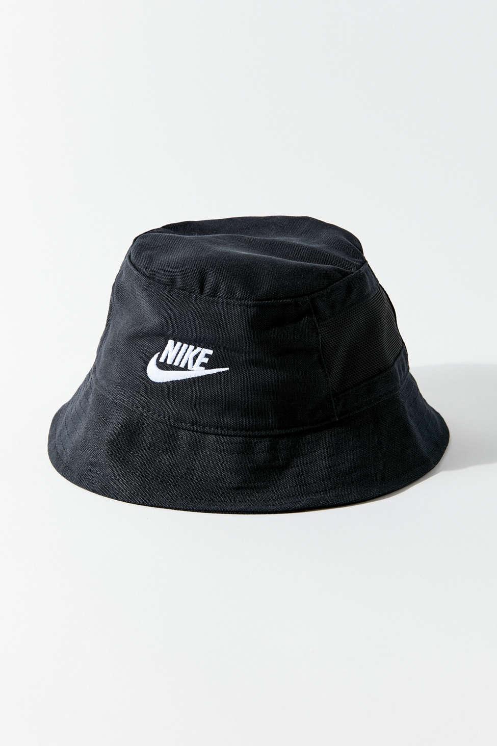Nike Sportswear Futura Bucket Hat in 