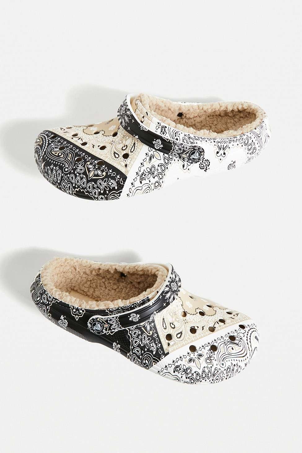 Crocs™ Bandana Print Classic Lined Clogs in White for Men Lyst UK