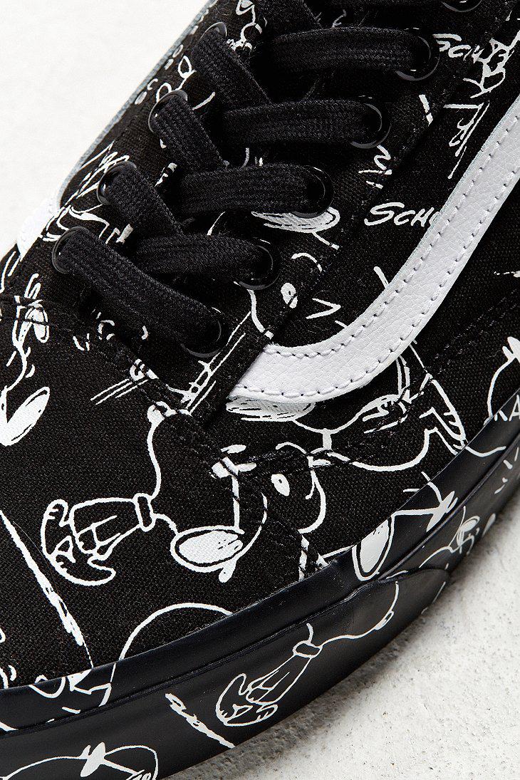 Vans Canvas X Peanuts Old Skool Snoopy Sneaker in Black for Men - Lyst