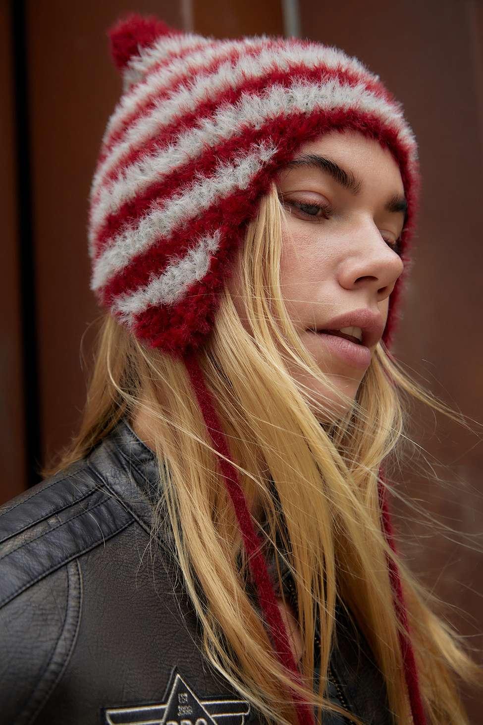 Urban Outfitters Uo Micro Ears Knit Beanie in Red | Lyst UK display picture 2
